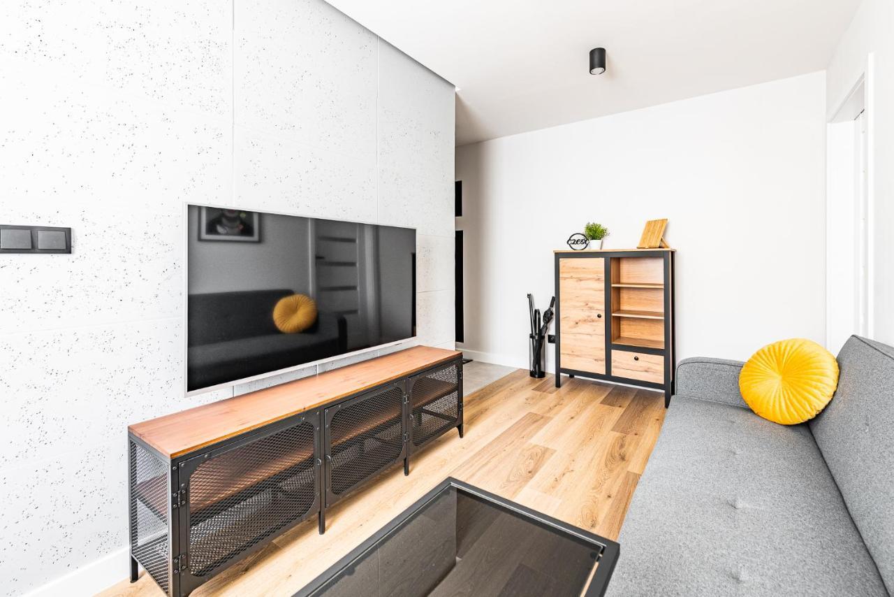 Apartment Frida Katowice Ligota Near Hospitals & Sum Exterior foto